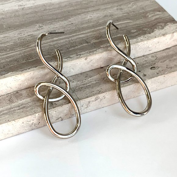 NEW~ Anthropologie Tied up Twisted Gold Drop Earrings - Picture 10 of 11